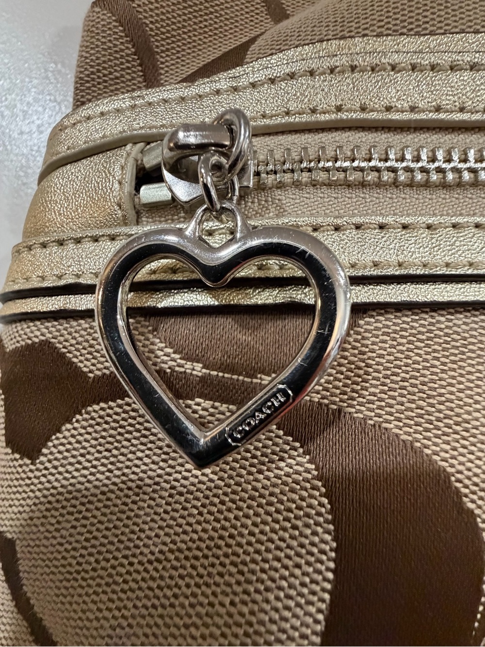 Coach Poppy Brown Signature Shoulder Tote with Gold Trim - Picture 4 of 14